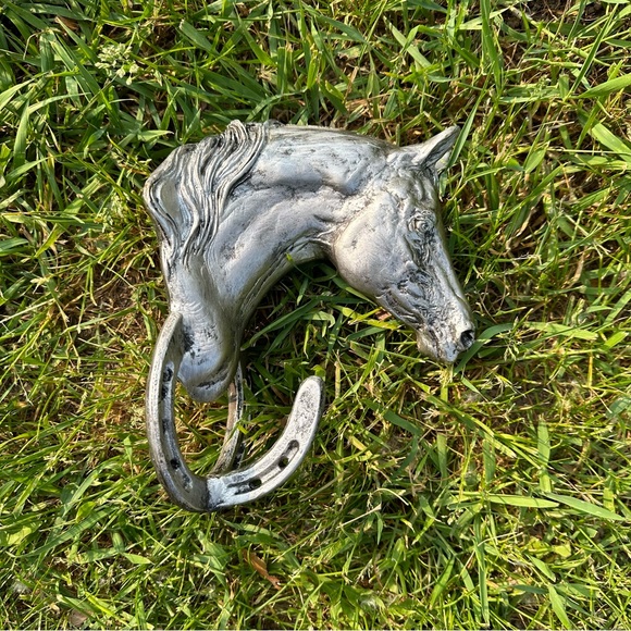 Western Horse Hanger - Picture 5 of 6